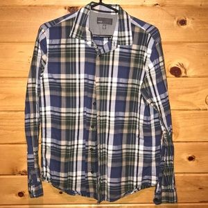 Vince men’s Button down Excellent Condition!